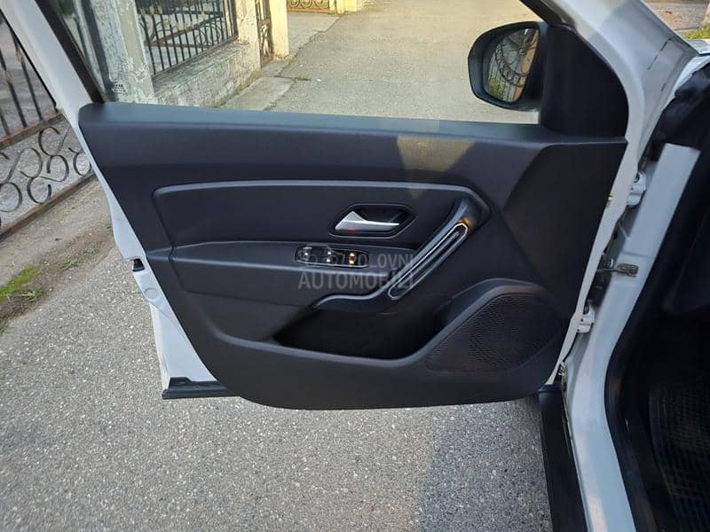 Dacia Duster 1.5 dci N1 4x4