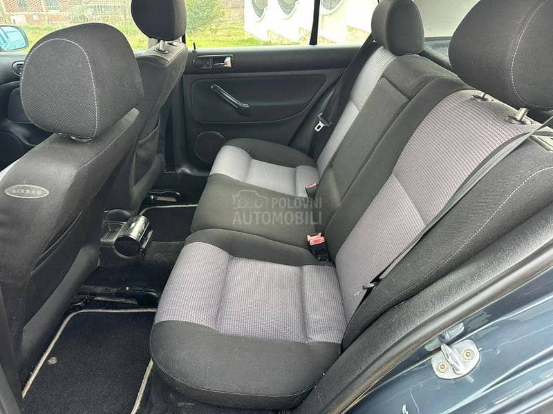 Volkswagen Golf 4 1.6 sekvent