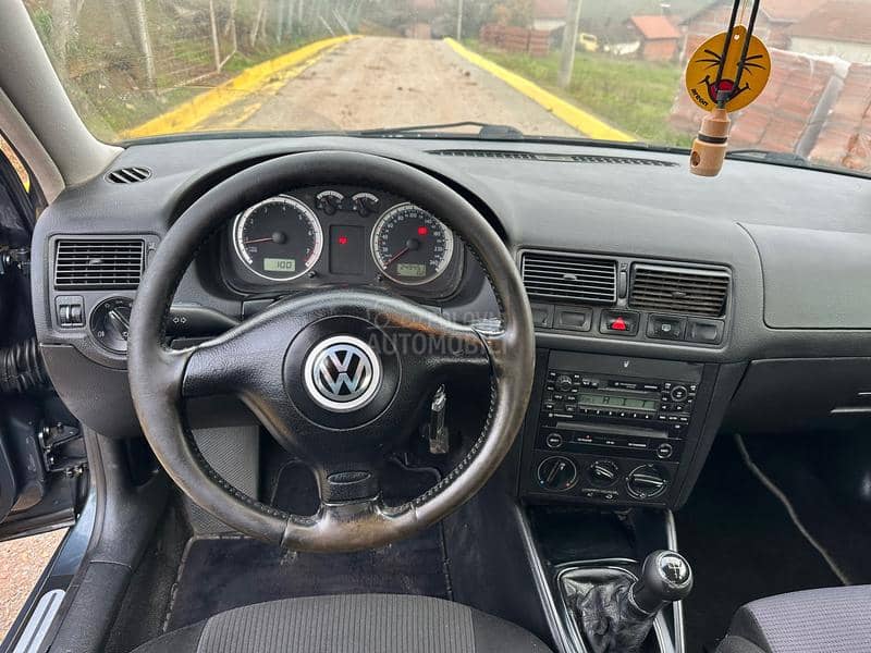 Volkswagen Golf 4 1.6 sekvent