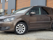 Volkswagen Touran 1.6 DSG7 HIGHLINE