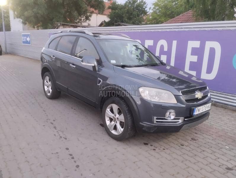 Chevrolet Captiva 4x4 7 sedista
