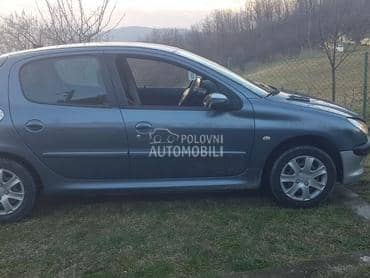 polovni delovi za Peugeot 206 od 2000. do 2008. god.
