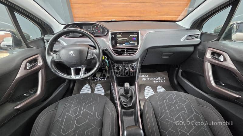 Peugeot 2008 1.2 VTi ULTRA BRONSE