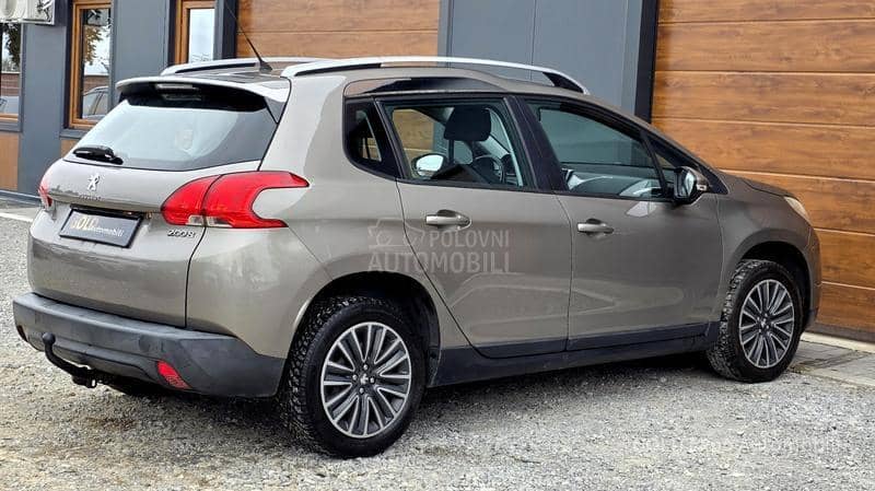 Peugeot 2008 1.2 VTi ULTRA BRONSE