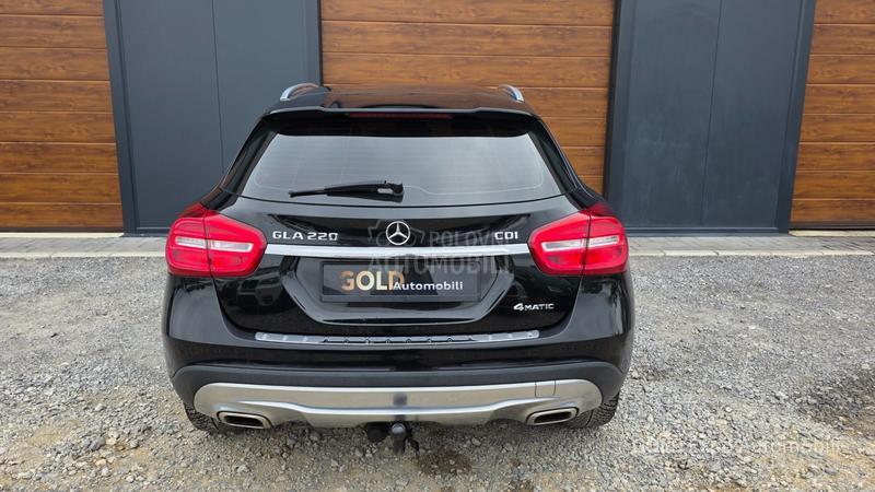 Mercedes Benz GLA 220 4MATIC 7G TIPTRONIC
