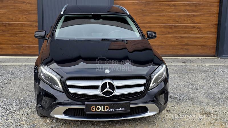 Mercedes Benz GLA 220 4MATIC 7G TIPTRONIC