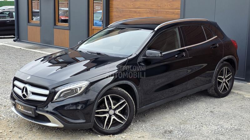 Mercedes Benz GLA 220 4MATIC 7G TIPTRONIC