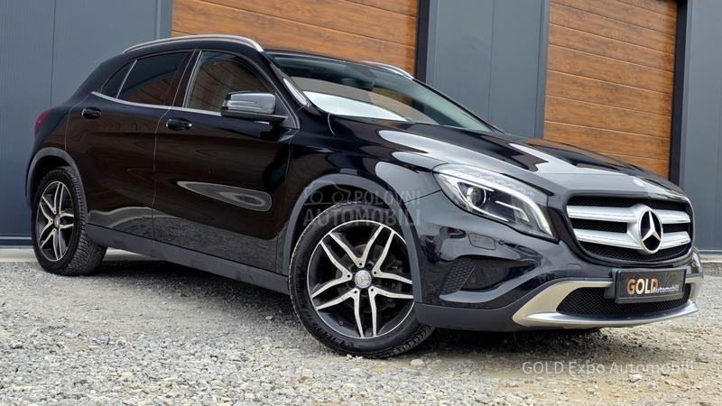 Mercedes Benz GLA 220 4MATIC 7G TIPTRONIC