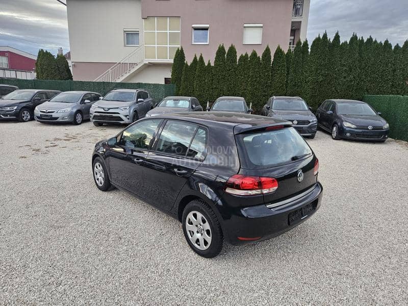 Volkswagen Golf 6 Serv isna  isto rija