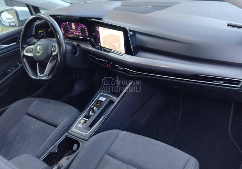 Volkswagen Golf 8 2.0tdi style V.Serv.