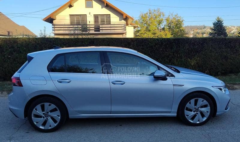 Volkswagen Golf 8 2.0tdi style V.Serv.