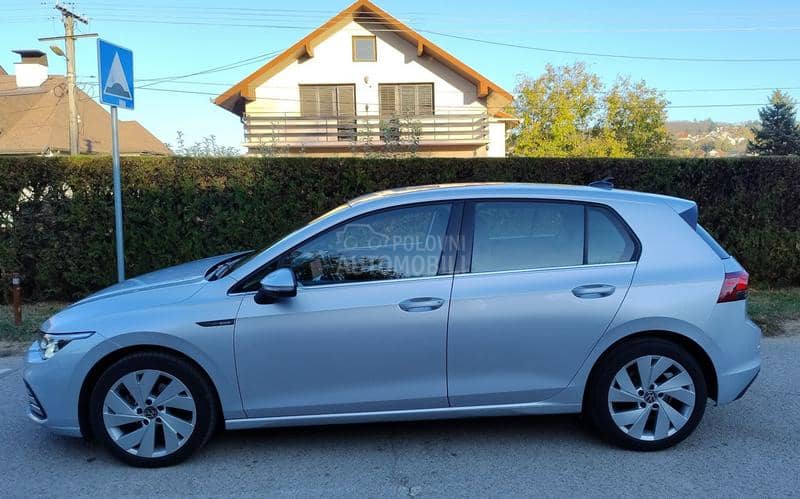 Volkswagen Golf 8 2.0tdi style V.Serv.