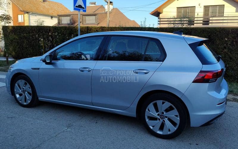 Volkswagen Golf 8 2.0tdi style V.Serv.
