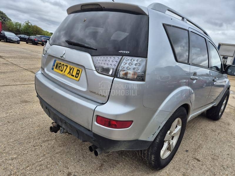 Mitsubishi Outlander 