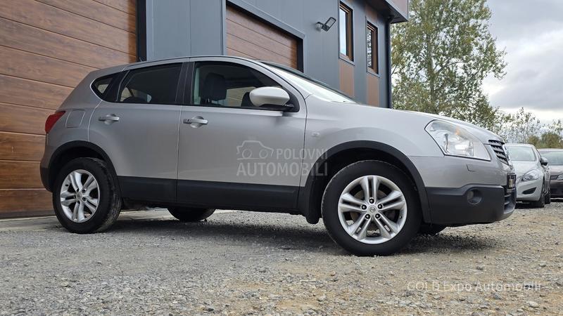 Nissan Qashqai 2.0 DCi PAN0RAMA