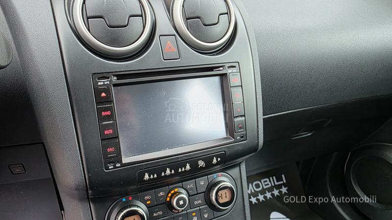 Nissan Qashqai 2.0 DCi PAN0RAMA