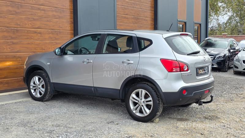 Nissan Qashqai 2.0 DCi PAN0RAMA