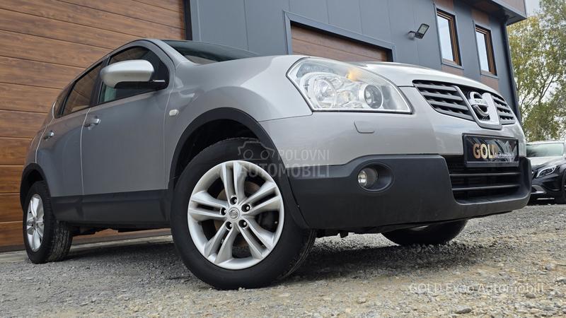 Nissan Qashqai 2.0 DCi PAN0RAMA