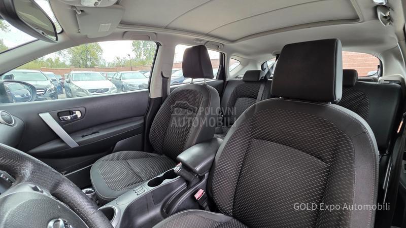 Nissan Qashqai 2.0 DCi PAN0RAMA