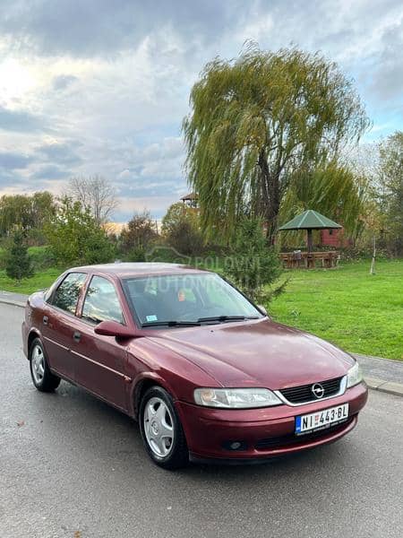 Opel Vectra B 
