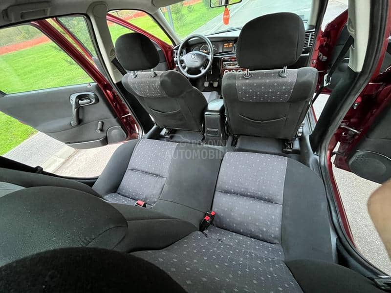 Opel Vectra B 
