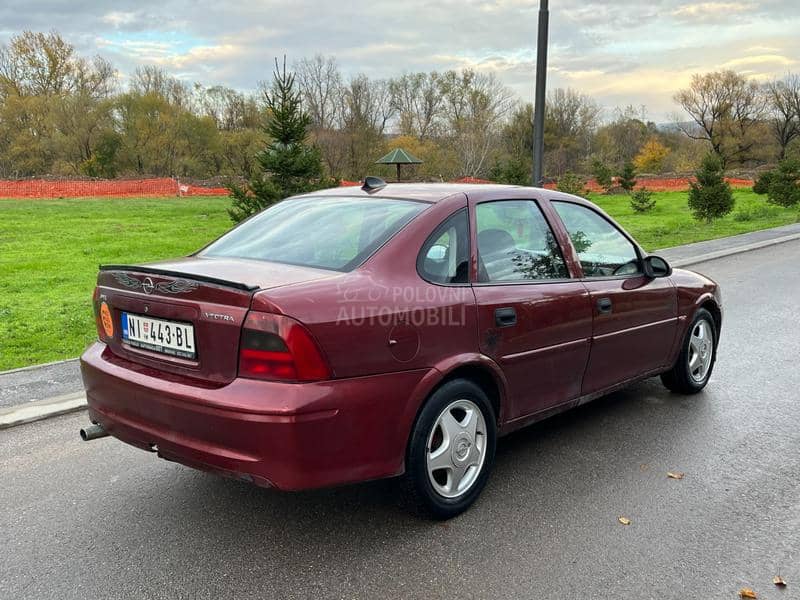 Opel Vectra B 