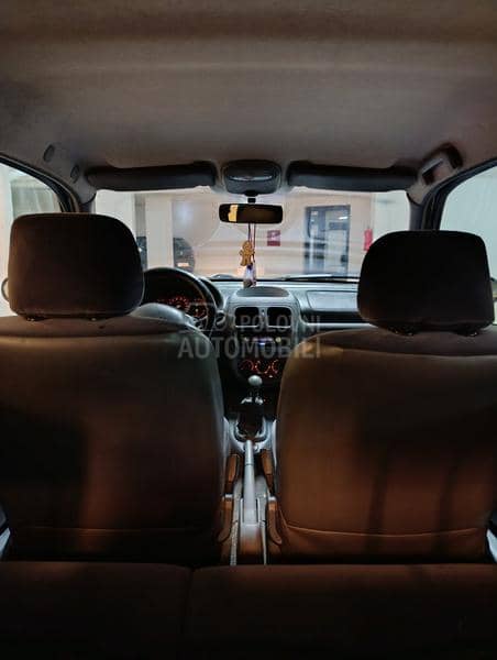 Renault Clio 1.2 8v RT