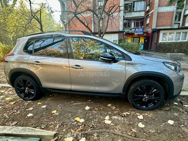Peugeot 2008 1.2 GT LINE
