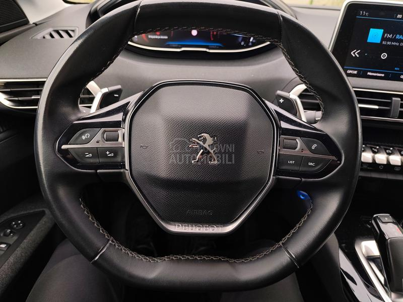 Peugeot 5008 1.5 BLUEHDI 130CH