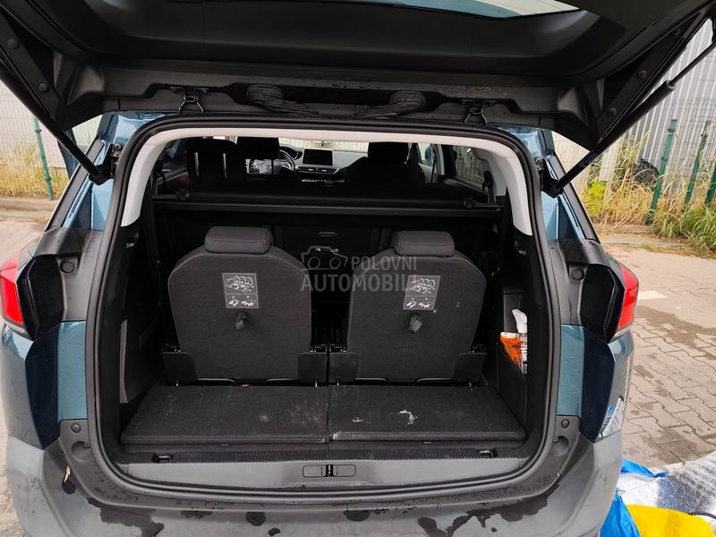 Peugeot 5008 1.5 BLUEHDI 130CH