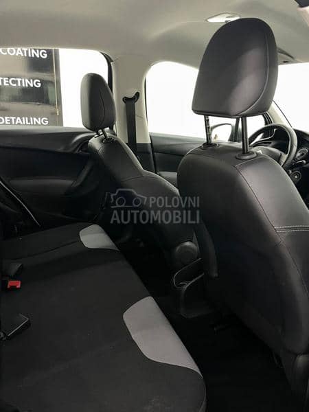 Citroen C3 1.2i / CH