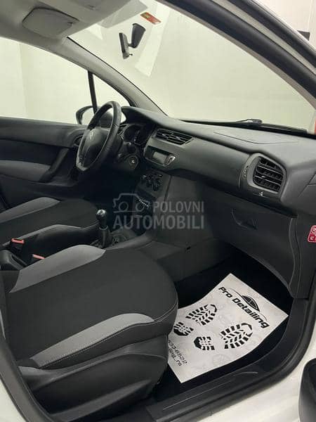 Citroen C3 1.2i / CH