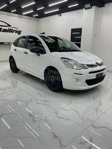 Citroen C3 1.2i / CH