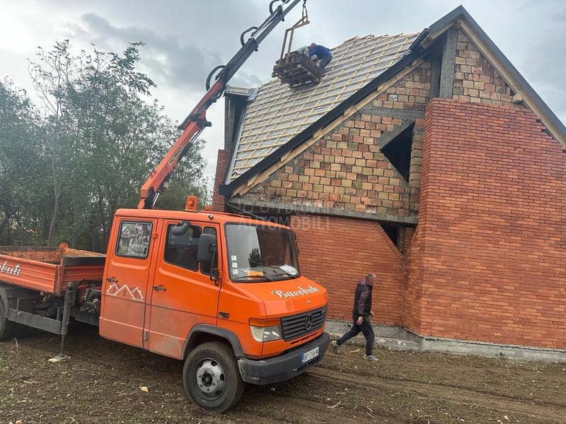 Mercedes Benz VARIO 815D