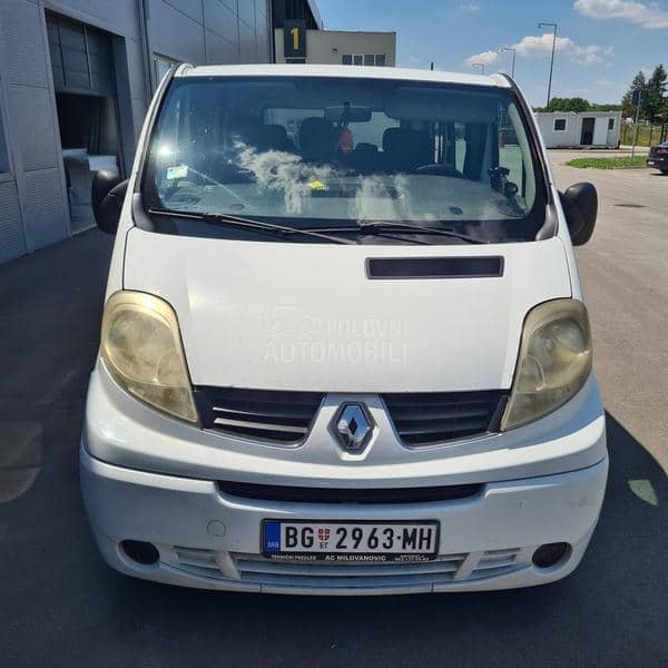 Renault Trafic tek reg