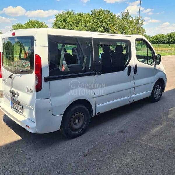 Renault Trafic tek reg