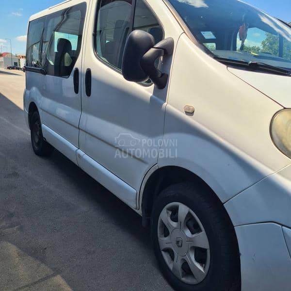 Renault Trafic tek reg