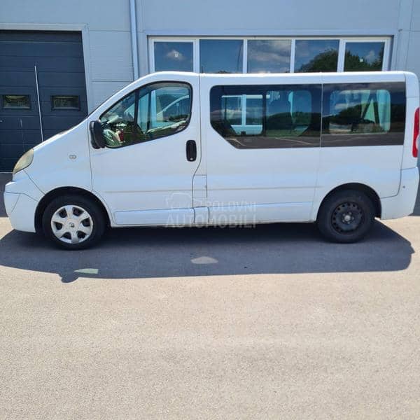 Renault Trafic tek reg