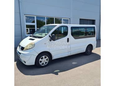 Renault Trafic tek reg