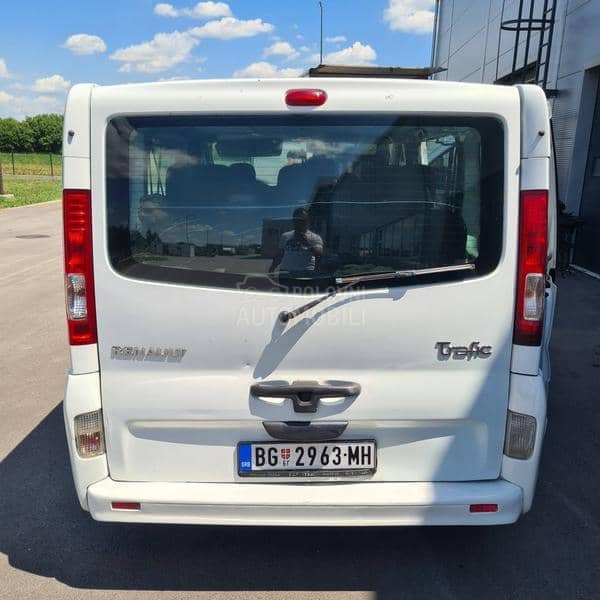 Renault Trafic tek reg