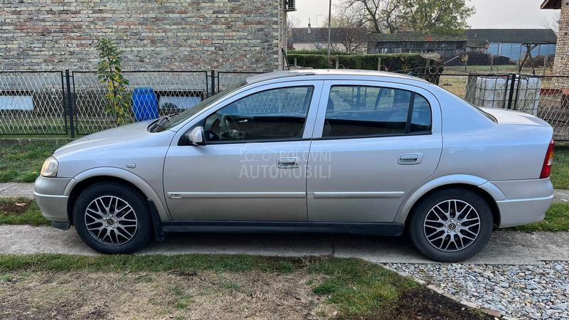 Opel Astra G 