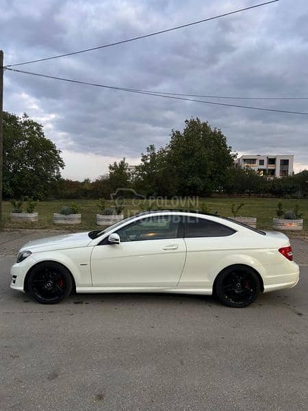 Mercedes Benz C 180 AMG-Line