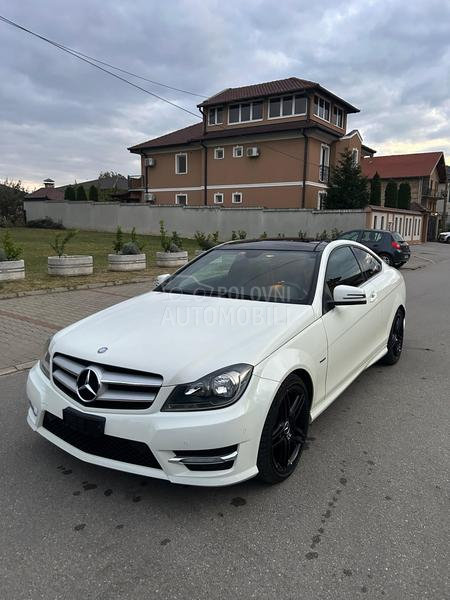 Mercedes Benz C 180 AMG-Line
