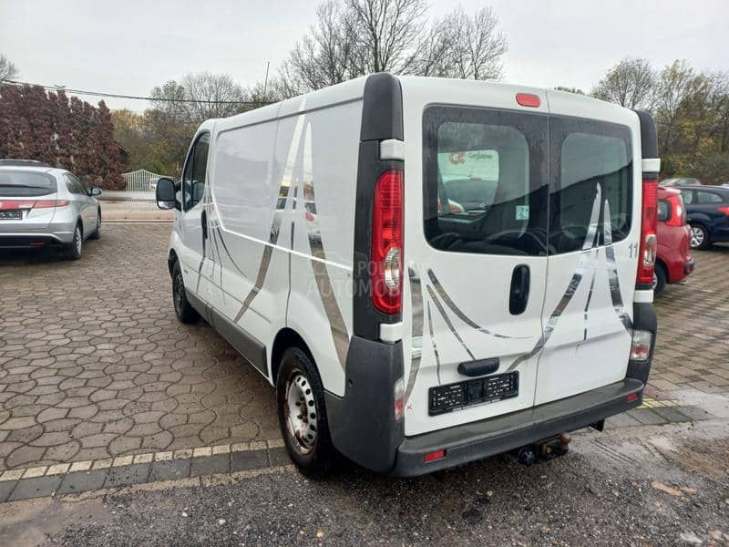 Renault Trafic 2000 dci 115