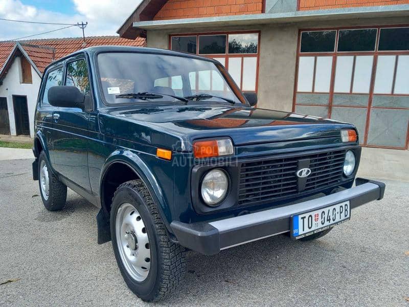 Lada Niva 1.7 i