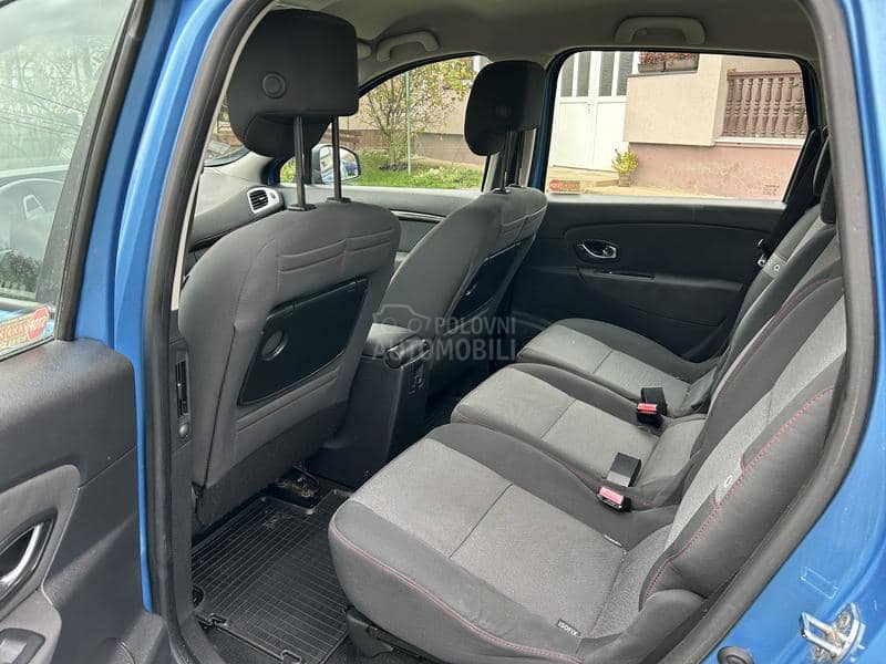 Renault Scenic 1.5 dci
