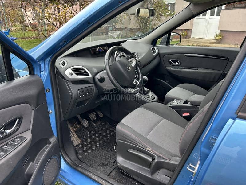 Renault Scenic 1.5 dci