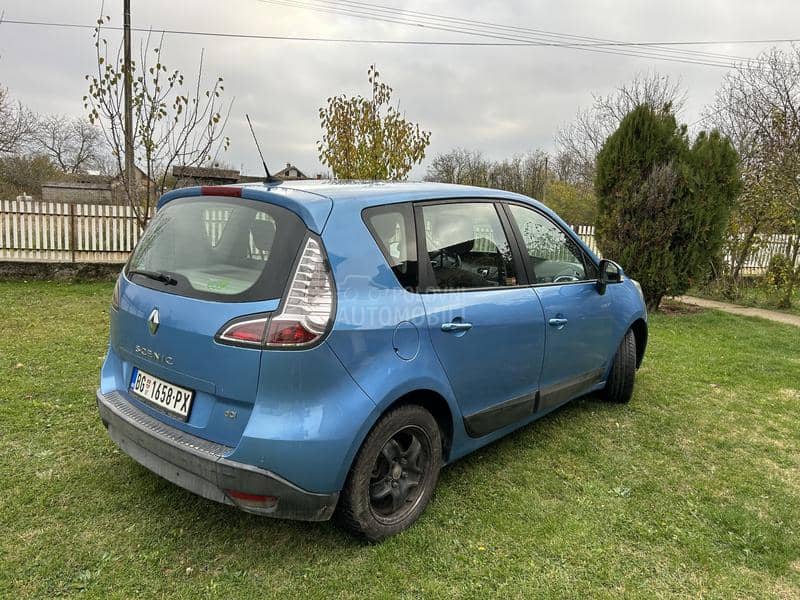Renault Scenic 1.5 dci