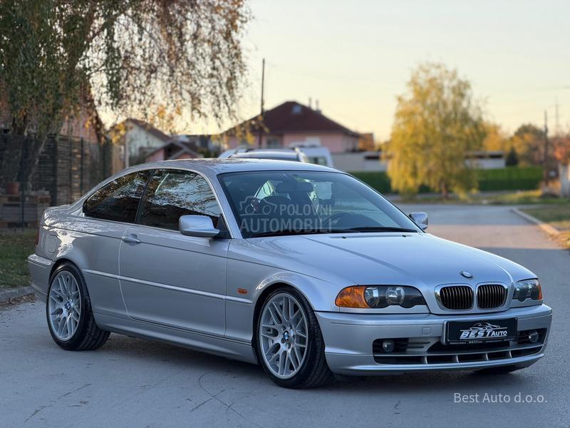 BMW 323 