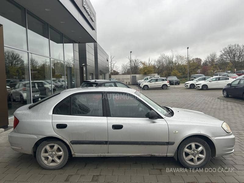 Hyundai Accent 1.3 B.